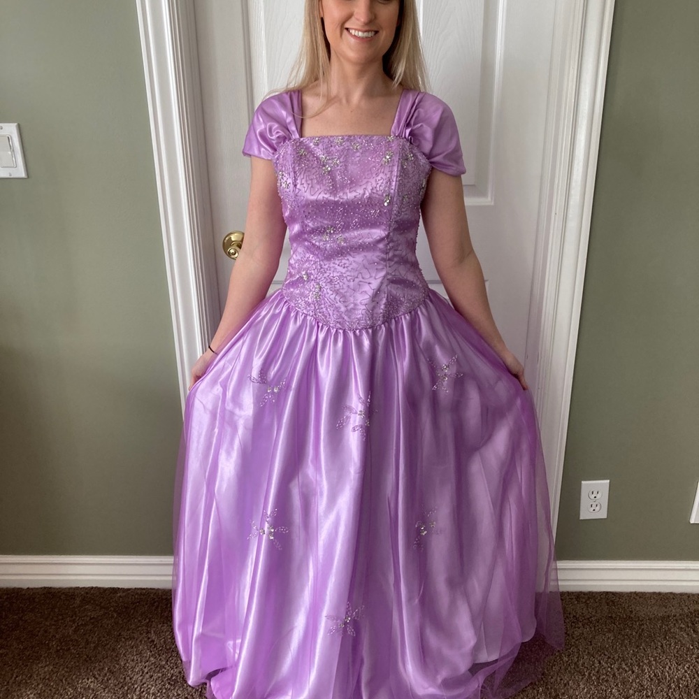 Formal purple prom dress